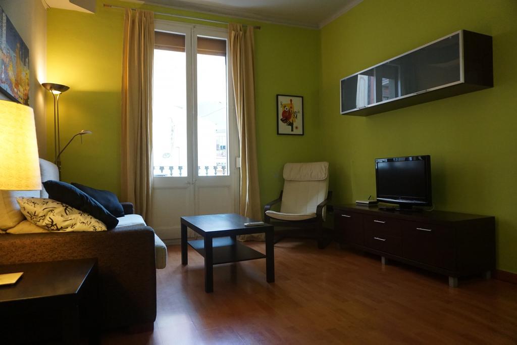 Aparteasy - Montjuic & Fira Барселона Екстериор снимка